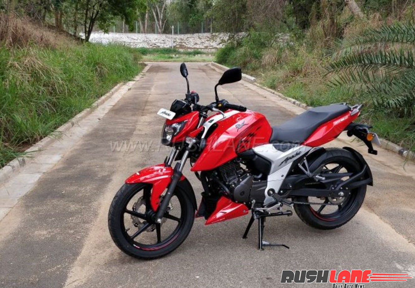 New Tvs Apache 160 Review Does It Have Enough To Be The Best