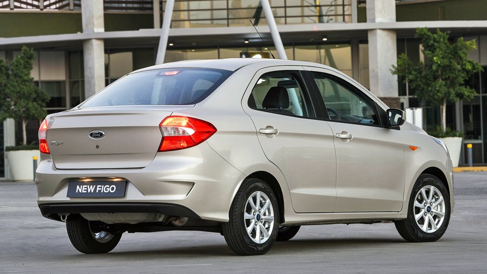 Ford Figo Aspire At Rs 1 Lakh Discount Dealer Clear