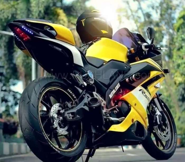 Yamaha R15 V3 modified to look even more sporty - Gets performance upgrades