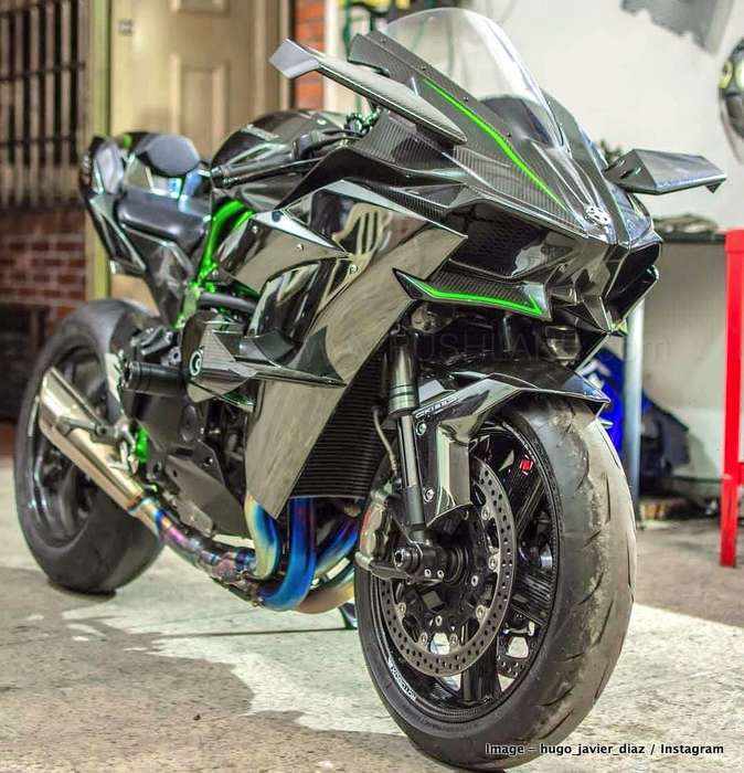 2019 Kawasaki  Ninja  H2R worth Rs 72 L 1st and only 