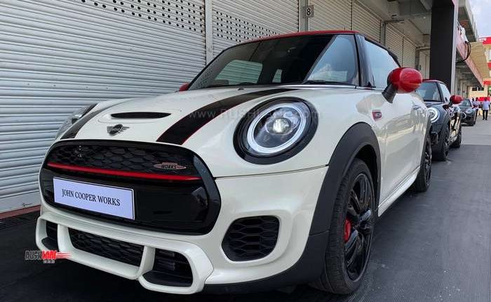 2019 Mini John Cooper Works First Drive - Track Test Review