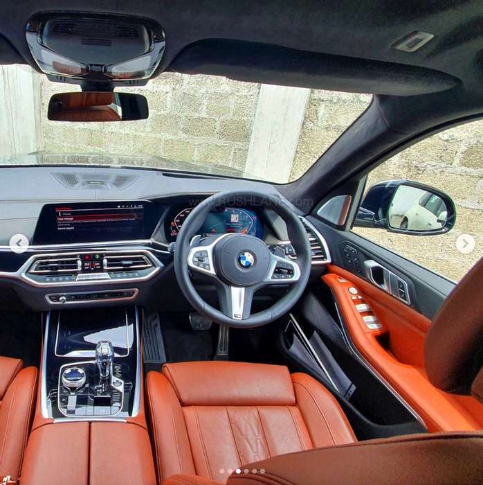 New BMW X7