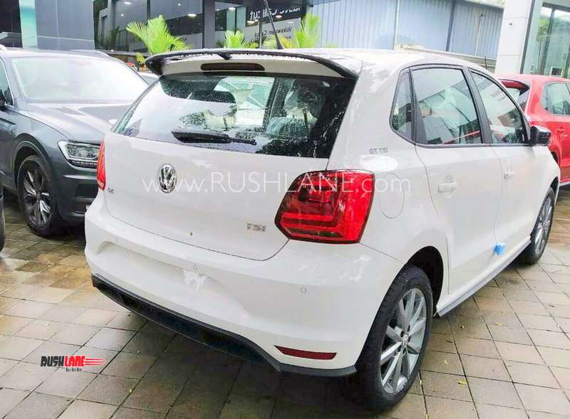 19 Volkswagen Polo Gt Tsi Facelift Arrives At Dealer Spied Undisguised