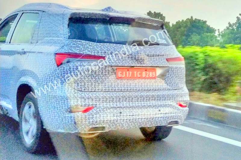 Mg Hector Facelift With 3 Rows New Led Drls Spied