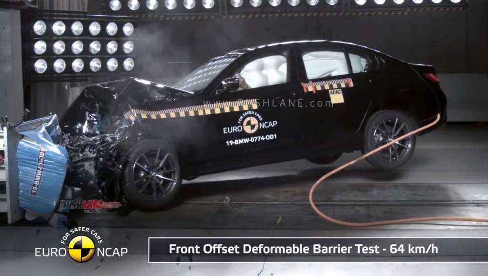 2019 BMW 3 Series crash test video - Gets 5 star safety rating