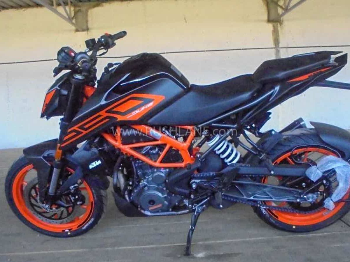 KTM Duke 250 New Model 2022 New Features  Colours  Exhaust Sound  Price    YouTube