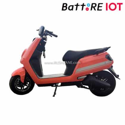 BattRE electric scooter internet