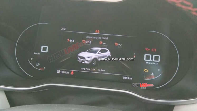 MG Astor SUV (ZS Petrol) Interior Spied - Gets Digital Instrument Console