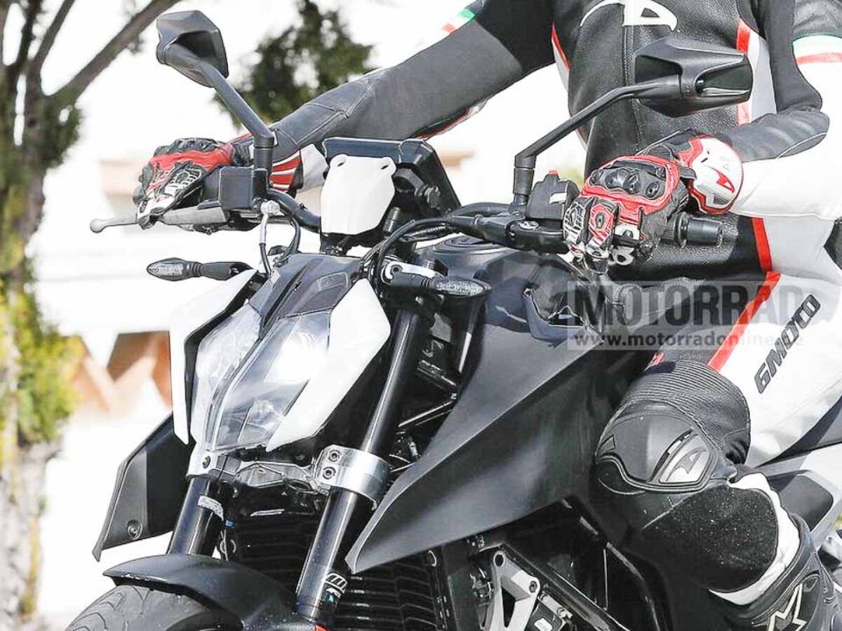 2023 KTM Duke 125 Spied Testing - New Features, More Power