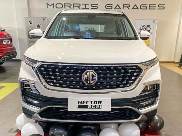 MG Hector Handling Charges