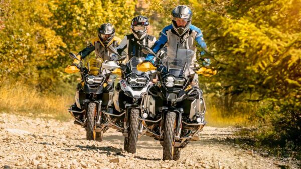 2021 BMW R 1250 GS and BMW R 1250 GS Adventure