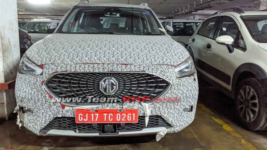 MG Astor SUV Production Spec Front Grille Spied - Petrol Auto Variant