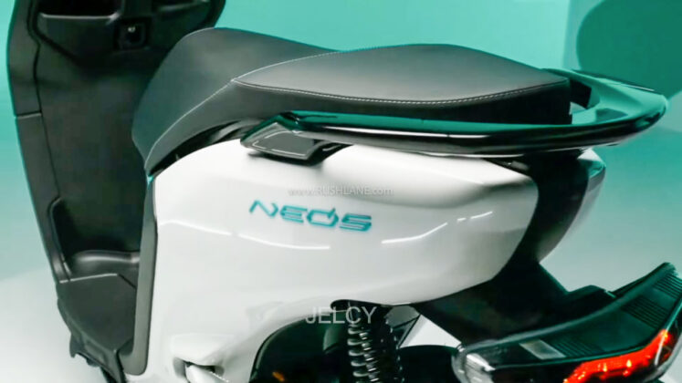 New Yamaha NEO'S Electric Scooter