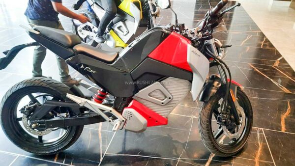 Oben Electric Motorcycle Rorr