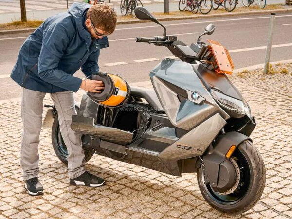 BMW Electric Scooter CE 04
