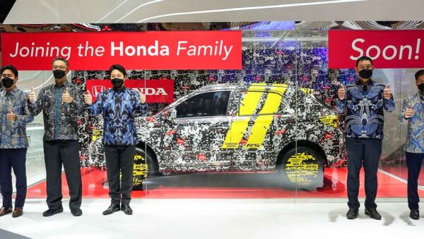 New Honda Compact SUV RS Debuts With New Camo