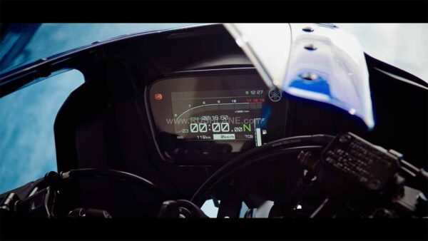 Yamaha R125 New 5" Screen