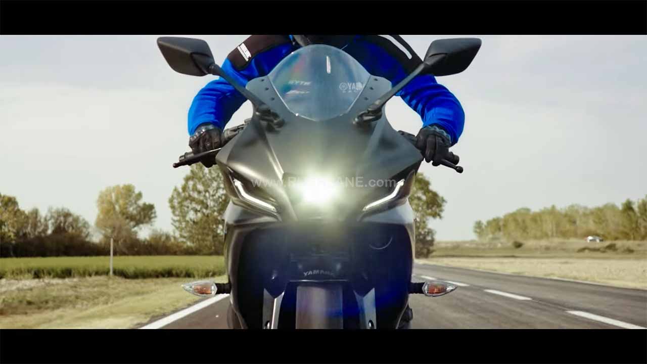 New YZF-R125 for 2023 features R7 Face, Color TFT Meter, and TRACTION  CONTROL, It is likely to be Launched in Japan as Well [Milan Show 2022].