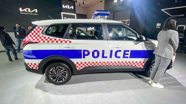 Kia Carens Police Car - 2023 Auto Expo
