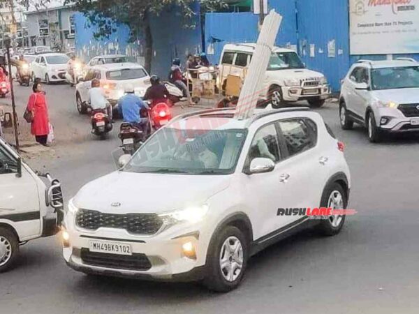 Kia Sonet owner using sunroof to carry cargo