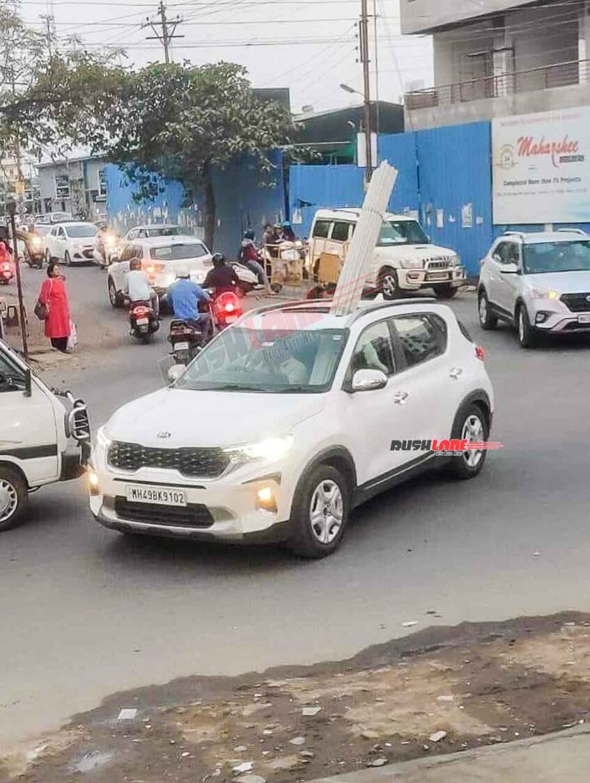 Kia Sonet owner using sunroof to carry cargo