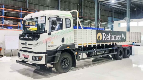 India's first Hydrogen-ICE powered Heavy duty truck