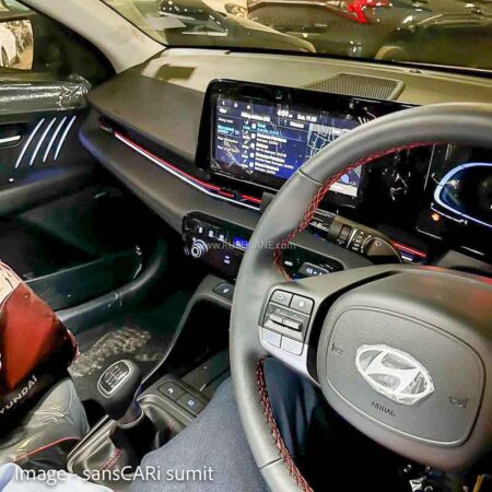 Hyundai Verna Top Variant Interiors All Black