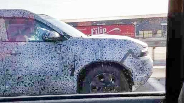 2024 Renault Duster SUV Spied 1st Time