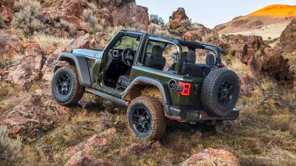 2024 Jeep Wrangler Debuts With New Face - More Features