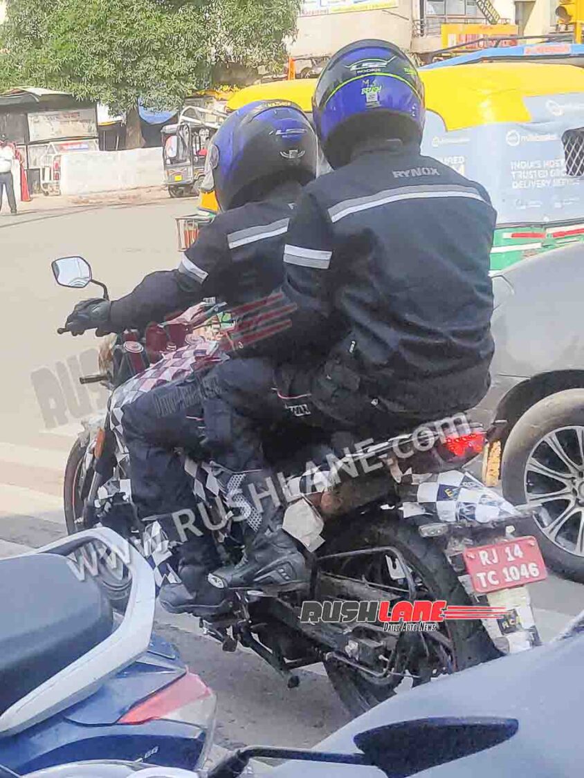 Hero Xtreme 160R USD Front Forks Spied