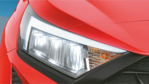 Hyundai i20 facelift LED headlights