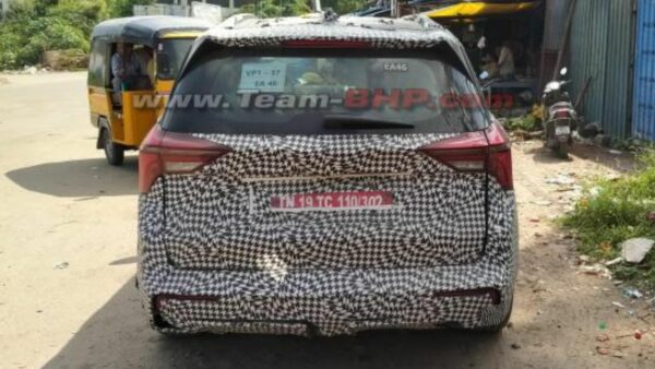 Mahindra XUV700 Electric rear remains identical to ICE model