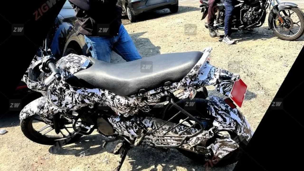 Bajaj CNG Motorcycle Spotted Testing